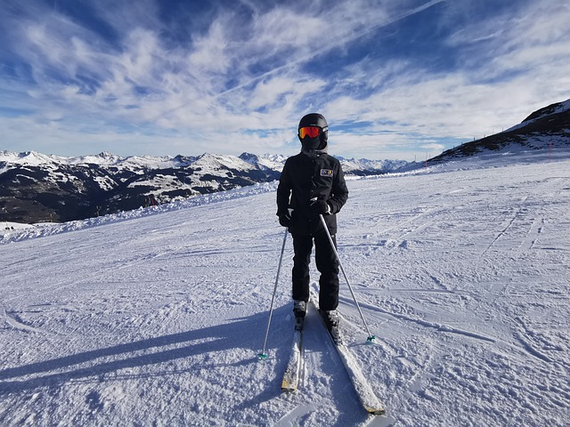 Sådan bliver du en ekspert i skisport: Guide til at forbedre dine færdigheder på pisten